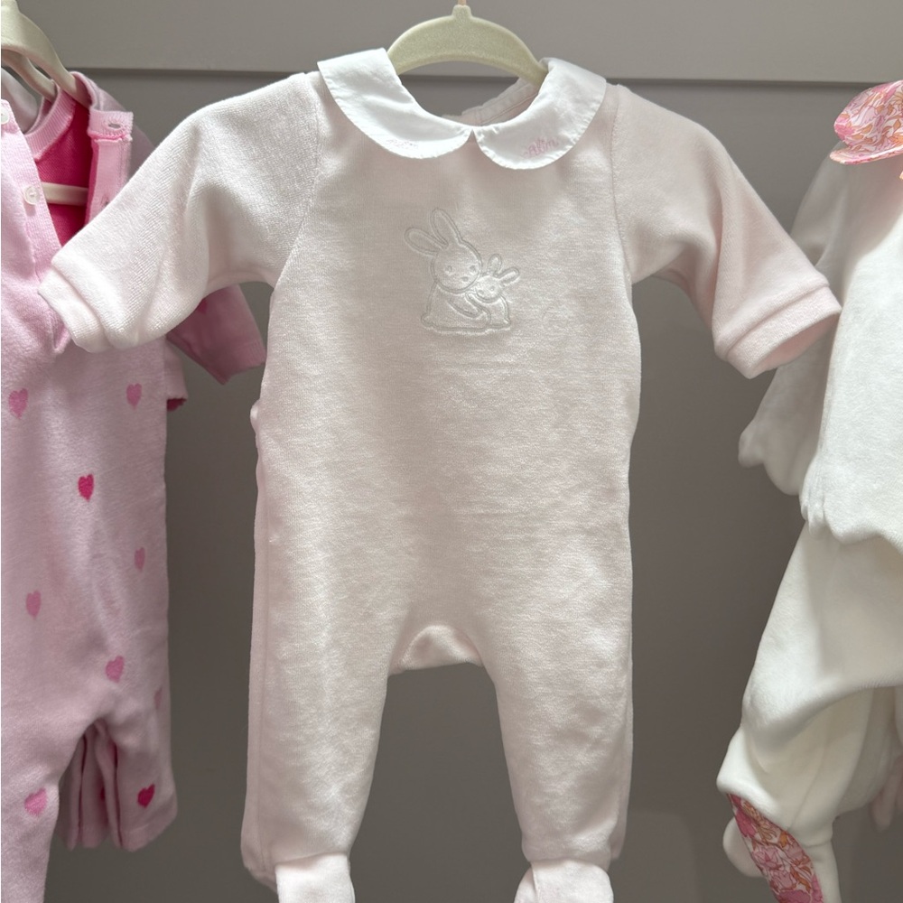Jacadi Pale Pink Peter Pan Collar Baby Footie with Bunny Embroidery